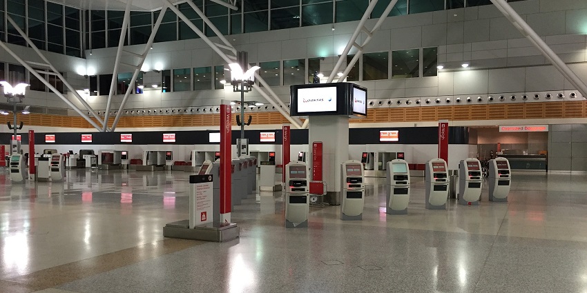 An image of an airport which is similar to the Vatukoula Airport, a well-known airport in Fiji