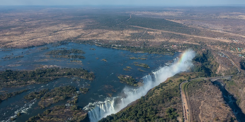 An amazing aerial view of the Cataratas Victoria Falls in Zimbabwe.