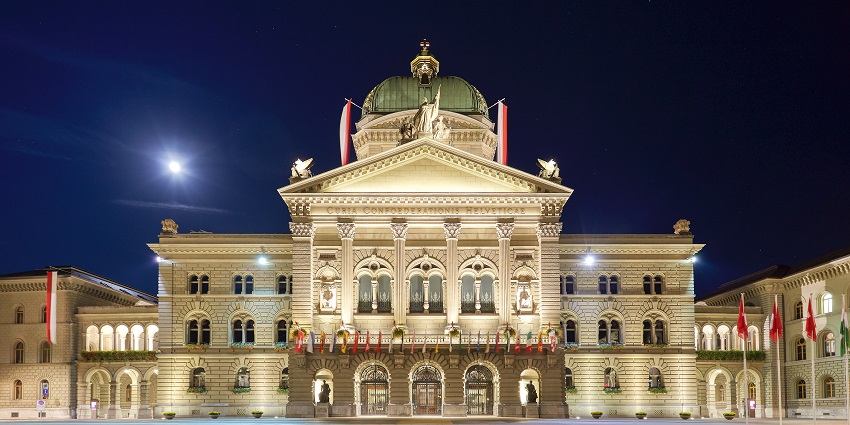 Explore the building of Federal Palace, an interesting thing to do in Bern