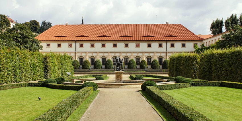 Image of Wallenstein Garden with sceniic surroundings - one of the best places to visit in Prague