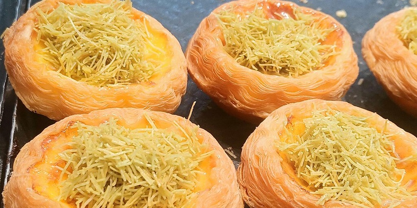 Dubai-style pistachio tarts to try during your trip.