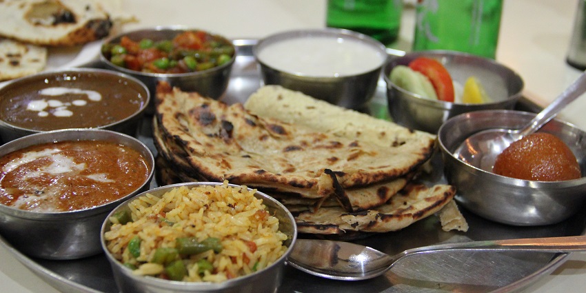Jagdalpur offers diverse dining with local delicacies and regional flavours.