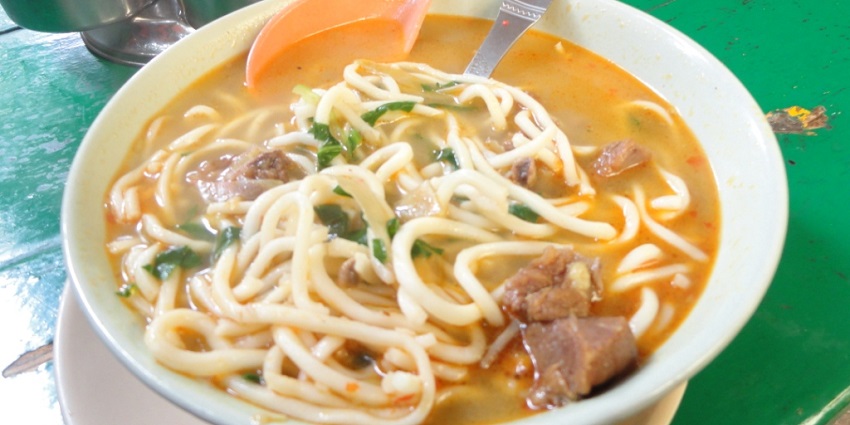 Palampur’s food scene offers Himachali dishes, global flavours, and specialities