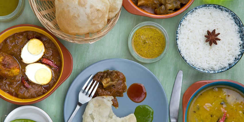A restaurant with jungle-themed decor, perfect for a Jungle Safari near Pune experience.
