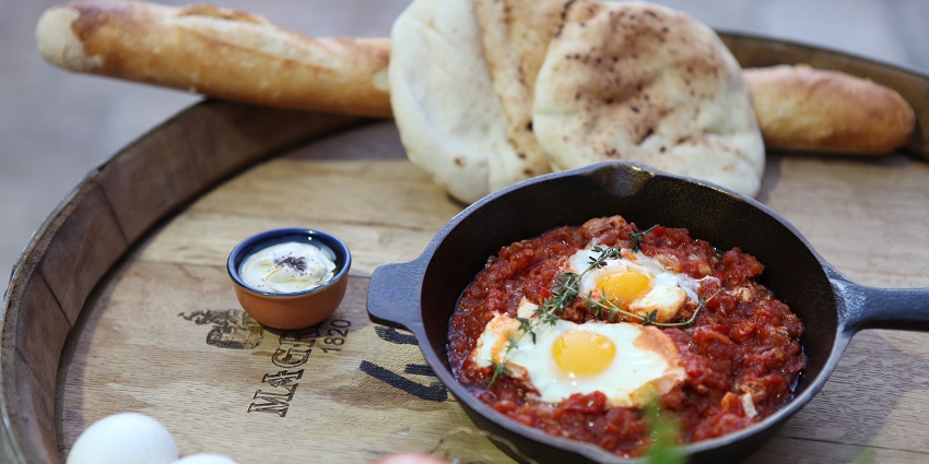 Jerusalem eateries offering hummus, shawarma, kebabs, falafel, and baklava