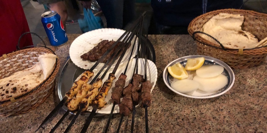 Blend of local Qatari dishes and international cuisine