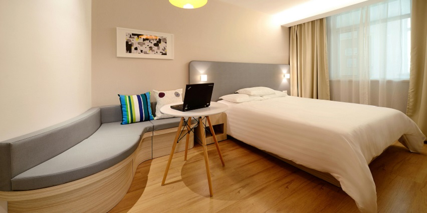 A beautiful image image of a hotel room near the Gokarna beach