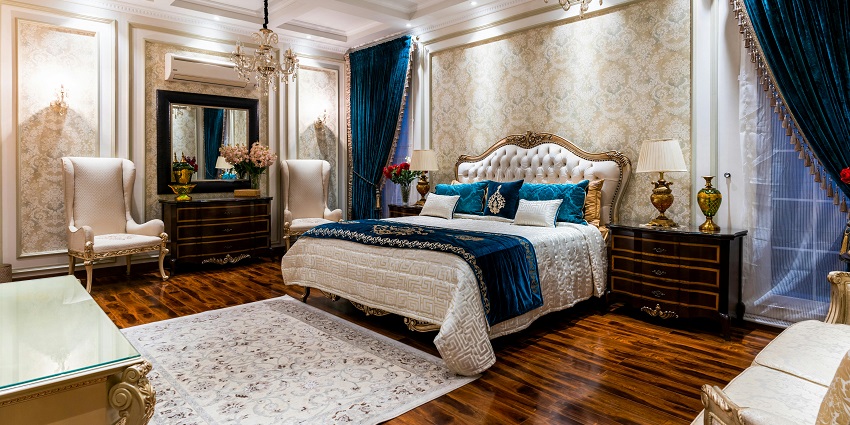 Vrindavan offers a range of accommodations - luxury hotels with modern amenities.