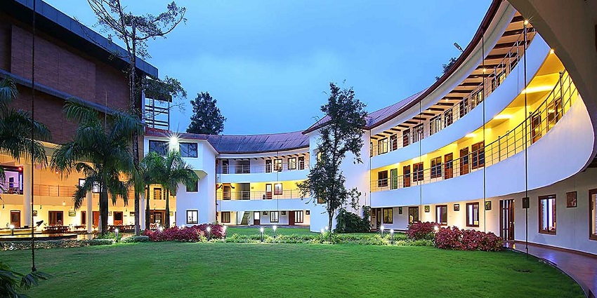 Tungnath offers guest houses with modern amenities for travellers.