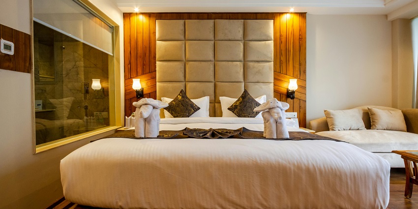 According to the Doha city guide, there are a diverse accommodations, from luxury hotels to budget stays.