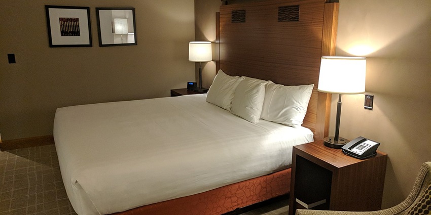 A lavish executive suite room with decent amenities.