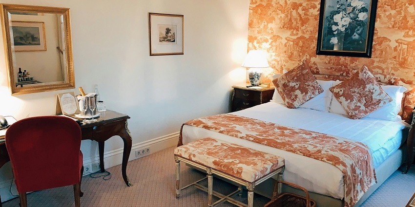 Heritage Inn blends Omani culture and modern comfort near the Nizwa Fort in Oman.