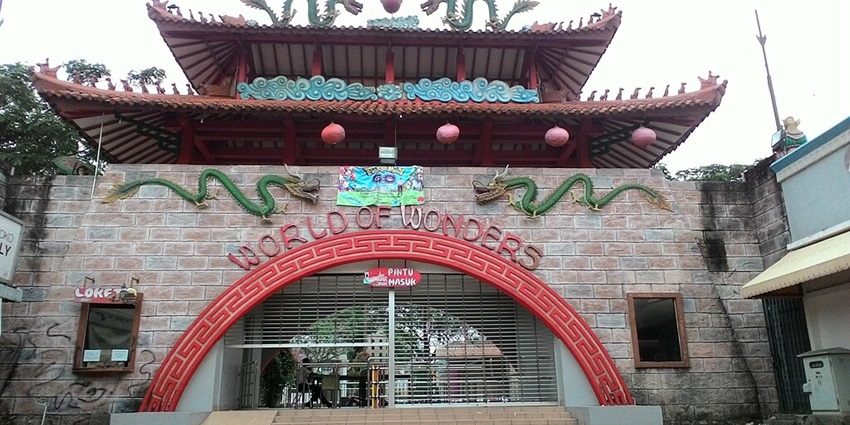 Image of :Gate 2 - Citra Raya World of Wonders - places to visit in Noida for couples