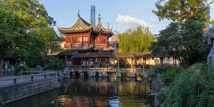 Yu Garden is one of the most amazing places to visit in Shanghai for every traveller.