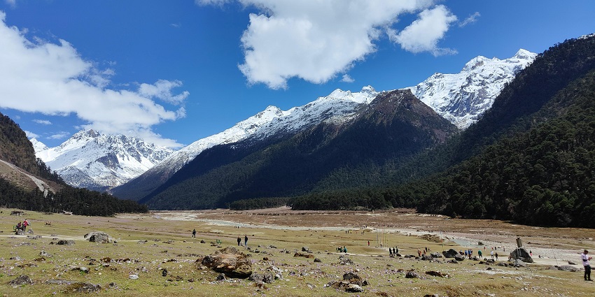 Picturesque valley known as the ‘Valley of Flowers’ in Sikkim.