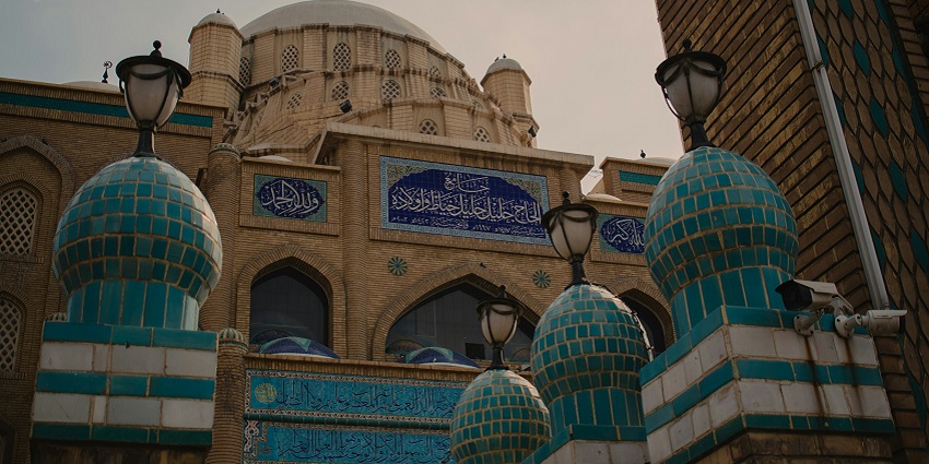 Explore the sacred courtyards and architecture, a major highlight here.
