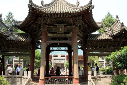 Image of Xian Great Mosque - trace the evolution of islam with these mosques in china