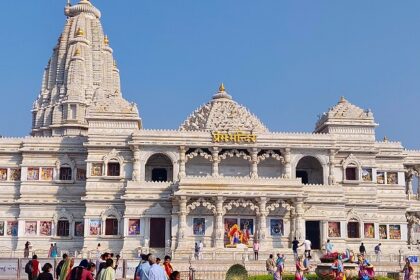 Vrindavan travel guide takes you through a spiritual haven with temples and history.