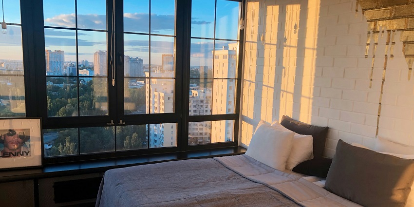 Elegant bedroom with stylish decor, soft lighting, and cosy ambiance in a modern interior setting