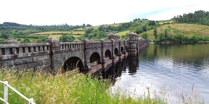Celebrate Valentine’s Day in Wales at a lakeside stroll surrounded by lush woodlands.