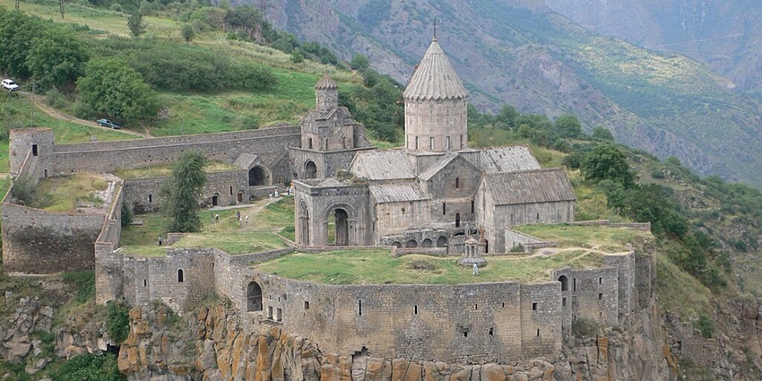 Tatev Monastery: A Breathtaking Medieval Wonder in Armenia’s Mountains