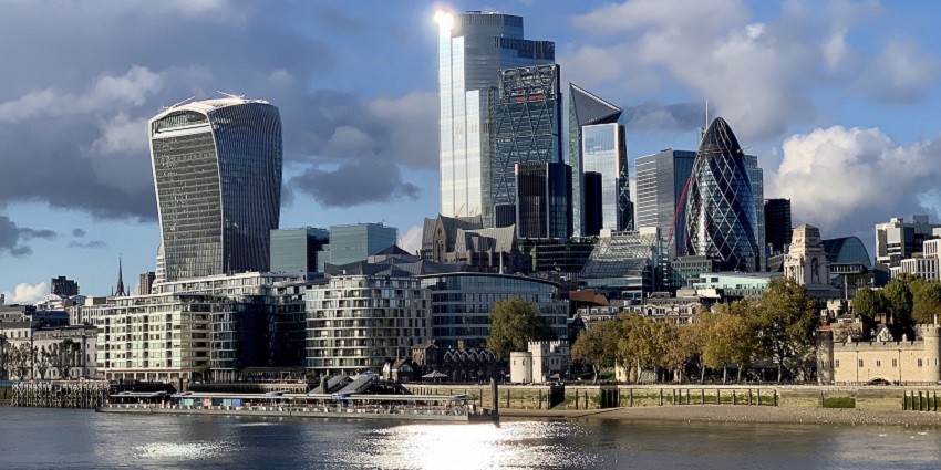 Image of London, a cultural and financial hub, along the River Thames