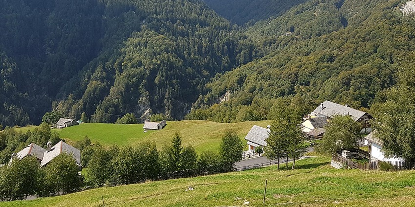 Skydiving in Italy: Visit Piedmont and make lasting memories