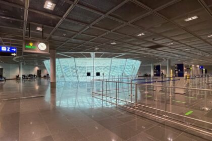 An image of the Frankfurt Airport terminal, an international airport in Germany.