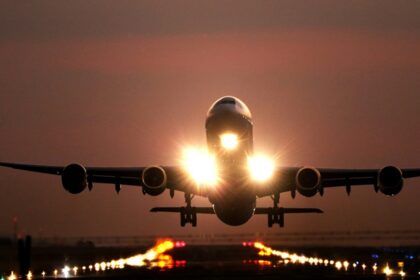 Image of runway at one of the Airports in Portugal - airline about to land