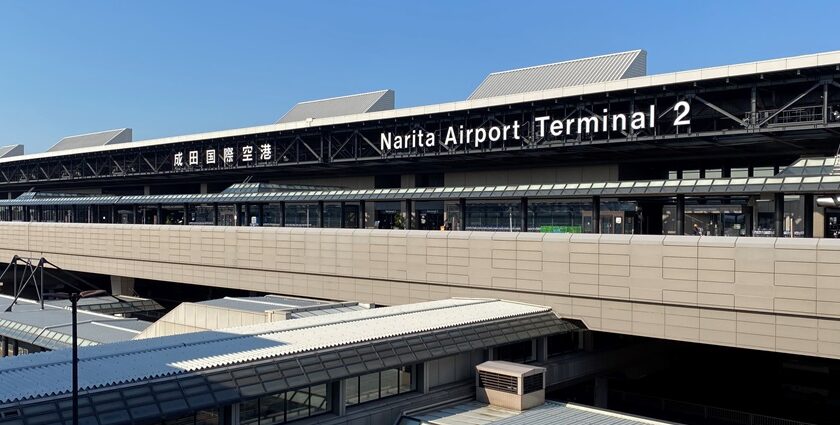 The famous Tokyo airports Haneda and Narita offer convenient access to Tokyo with amenities