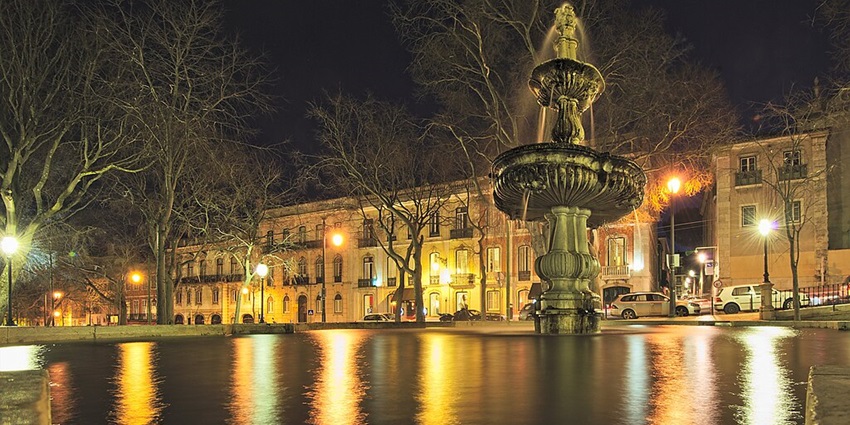 Aesthetic Christmas Lights decorated at a place in the Alcantara District of Portugal.
