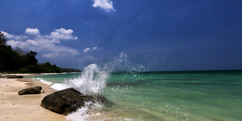 An image showing Havelock Island, known for its beaches, marine life, and water activities