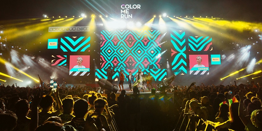 A DJ concert organised at Arenal Sound in a Valencia Music Festival.