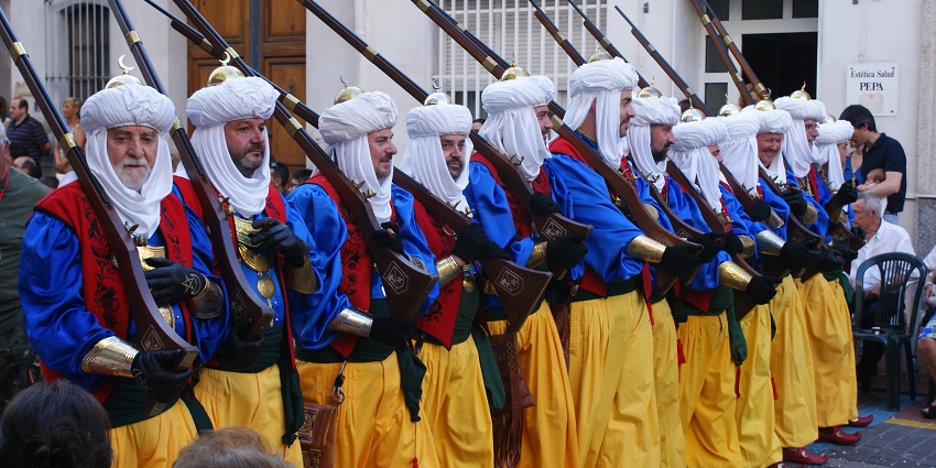 A view of the parades in the festival on the streets of Spain