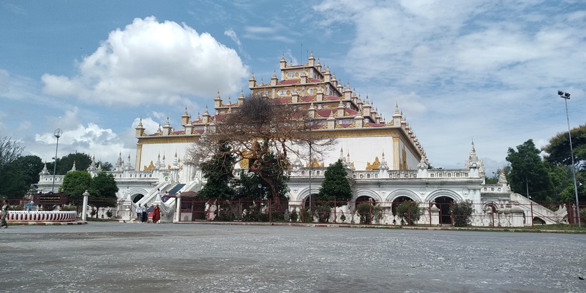 Beautiful wide angle shot of the iconic Atumashi Monastery in Myanmar