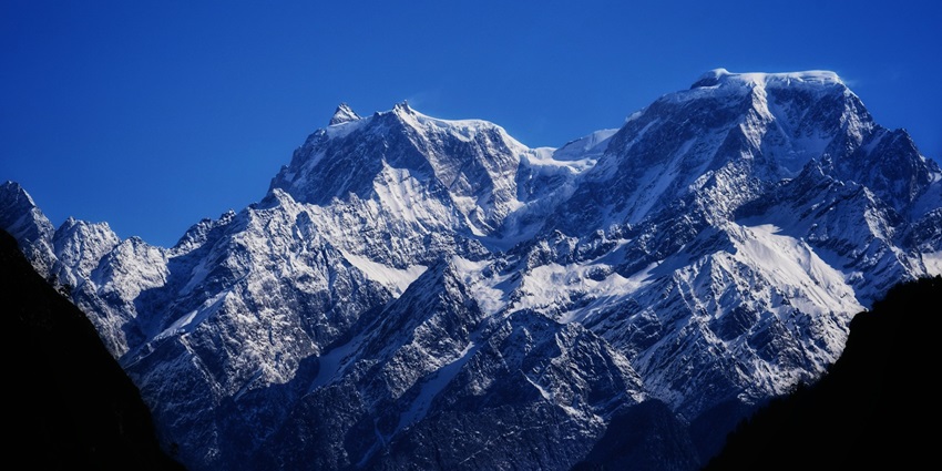 An image of Auli, one of the best places to visit in January in India with family.
