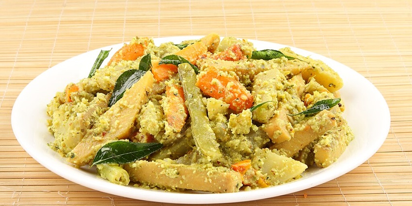Delight in Aviyial, one of the popular mixed vegetable dishes in Thanjavur, Tamil Nadu.