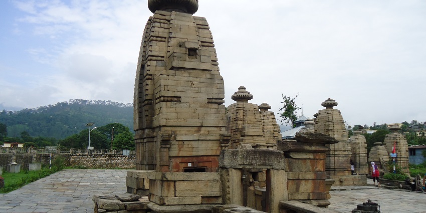 Ancient carvings and divine vibes, a peaceful place immerse yourself into spirituality