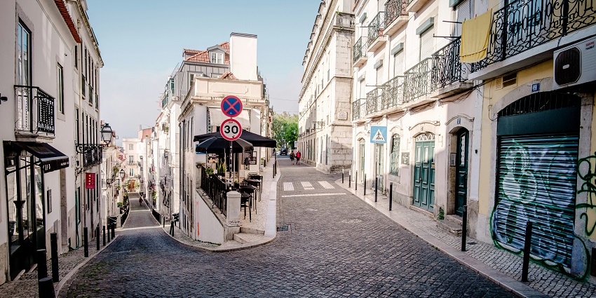 Hustle and Bustle at Bairro Alto, a Unique experience of Lisbon’s Nightlife