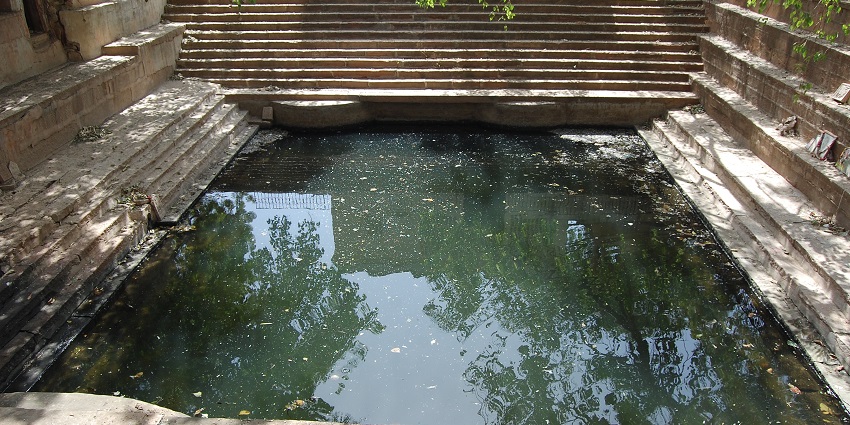 Sacred water spring near Vaishno Devi Shrine, offering spiritual significance.