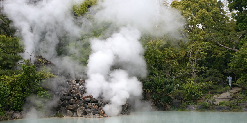 Beppu is among the famous steaming hot springs in Japan and unique sand baths.
