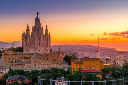 An aerial view of the city of Barcelona cathedral - best things to do in Barcelona in September