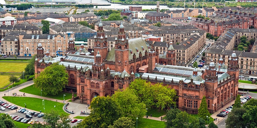 The best time to visit Kelvingrove Art Gallery and Museum is from March-May and September-November.