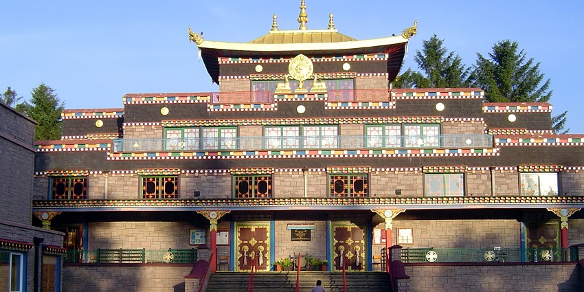 The monastery is open year-round, but the best time to visit depends on the experience you seek.