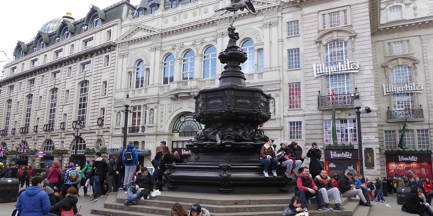 The best time to visit London is March to May and September to November