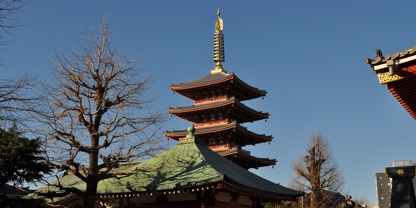 The best time to visit Sensoji Temple is from March to May.