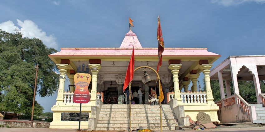 The historic temple dedicated to Bhairon Baba is a must-visit according to the Vaishno Devi travel guide.