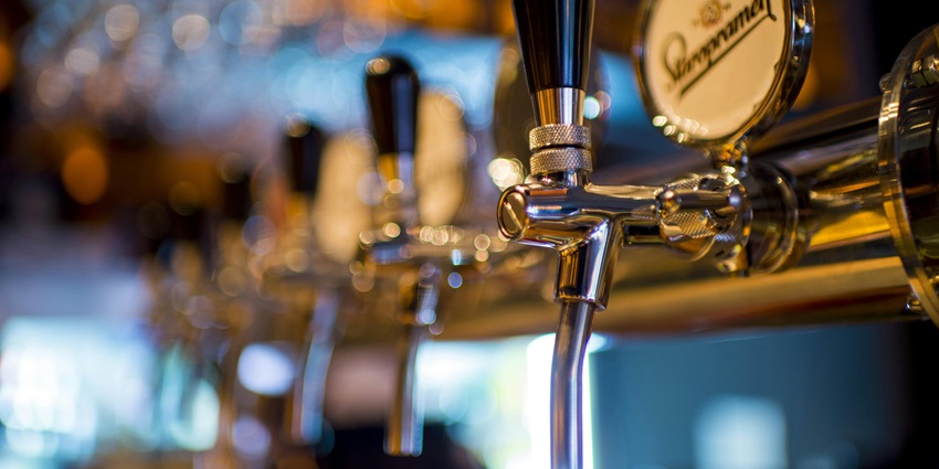 An image showing a stainless steel beer dispenser resembling the one at the Bier-Bier bar.