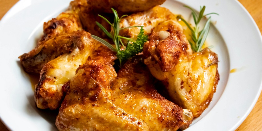 Bongu Chicken is a must-have for non-vegetarians.