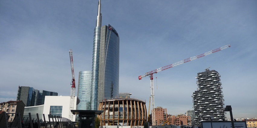 Majestic view of Milan’s green Skyscrapers.